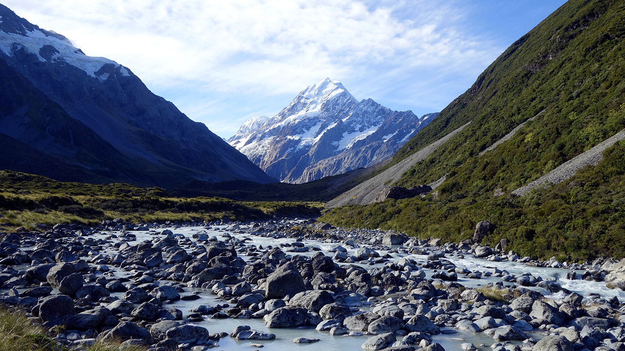 Christchurch to Mt Cook via Lake Tekapo Small Group Tour  (1 way)  - Photo 1 of 4